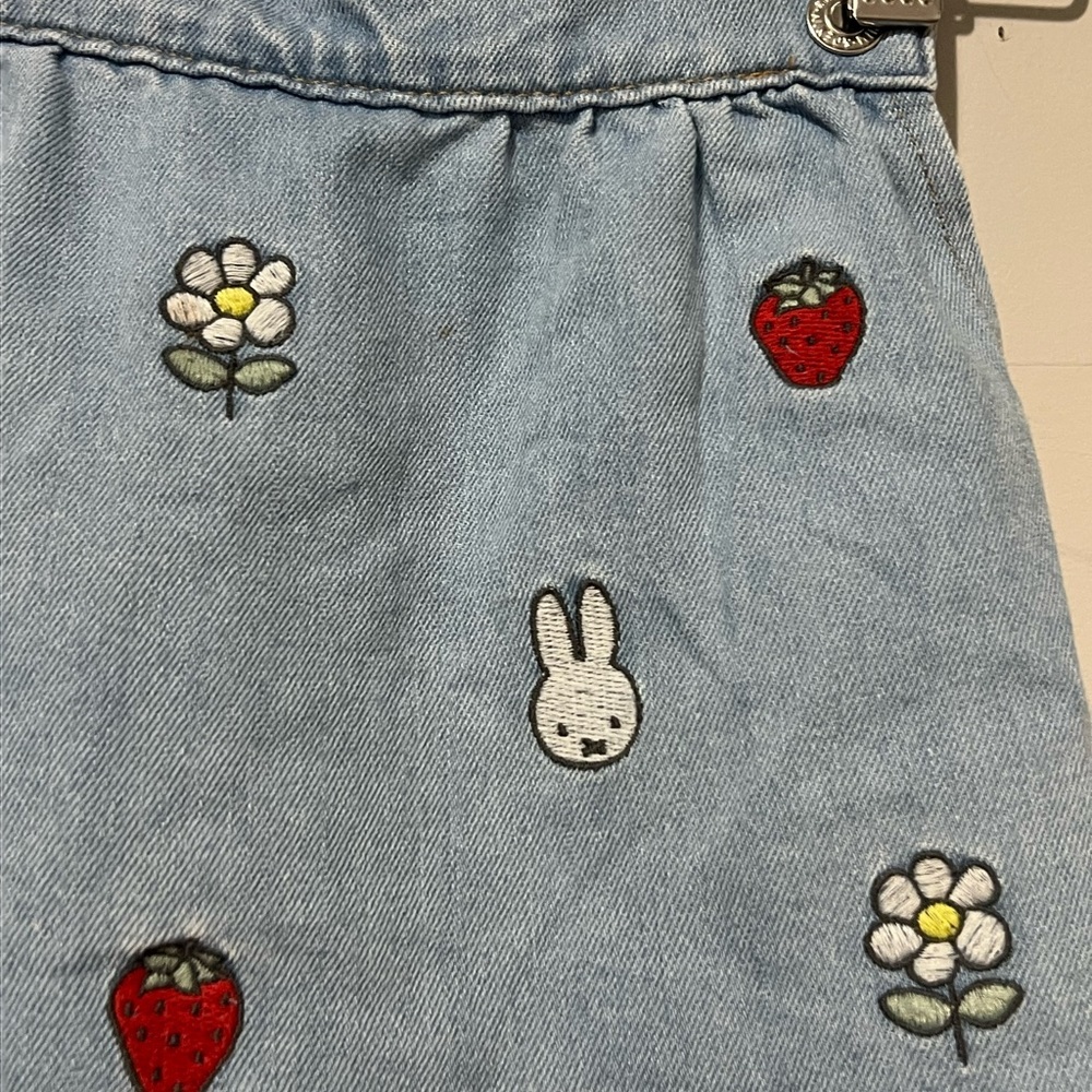 H&M Embroidered Skort Girls Size 4T Flower Fruit Miffy Bunny Adjustable Waist - Picture 7 of 7
